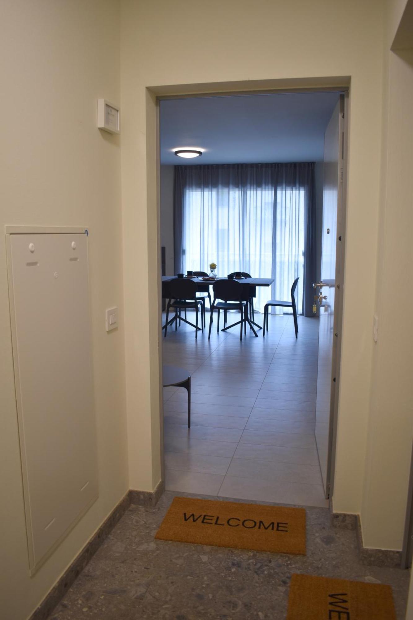 Baia Delle Rose Via Roma 111 Lejlighed Costa Volpino Værelse billede